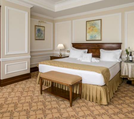 Double Deluxe Room