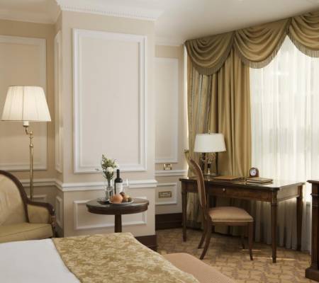 Double Deluxe Room