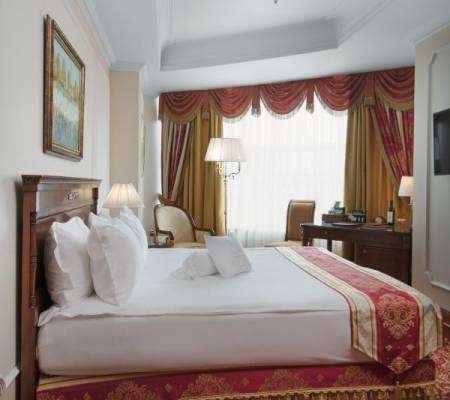 Executive Apartment 