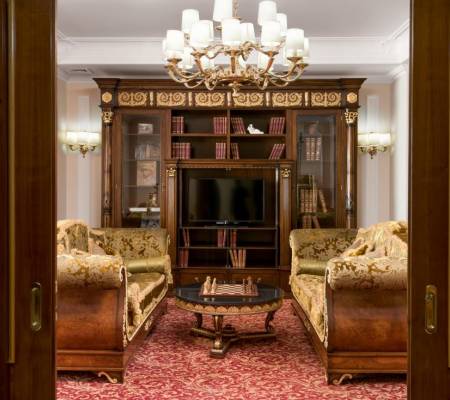 Winter Garden Suite 