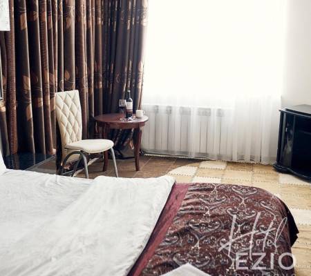 Double Room with Two Double Beds 