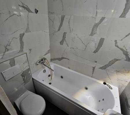 Suite with Spa Bath