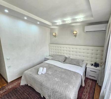 Classic Quadruple Room