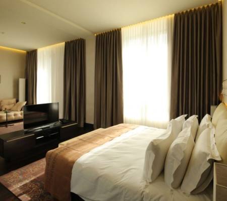 Signature Suite